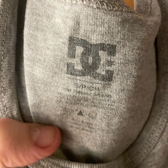 Mens DC tank top - Picture 3 of 3